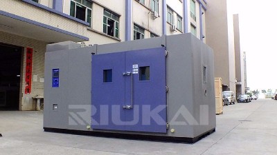 定製<i style='color:red'>大型恒溫恒濕試驗室</i>需要多少錢？