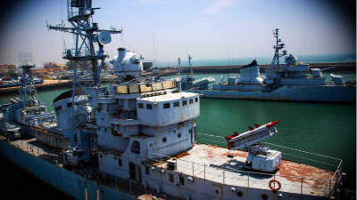 <i style='color:red'>艦船電子</i>設備低溫貯存試驗